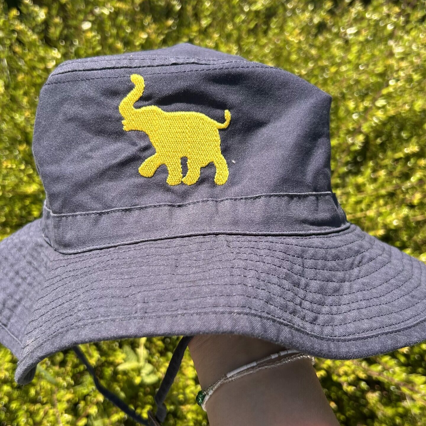 chapeau aventurier personnalisé