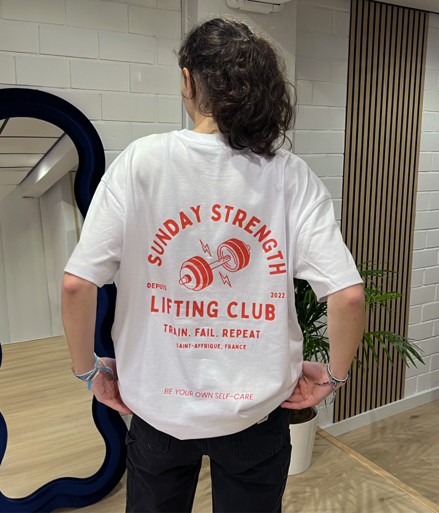 PERSONNALISATION T-SHIRT OVERSIZE. TEXTILE PERSONNALISÉ